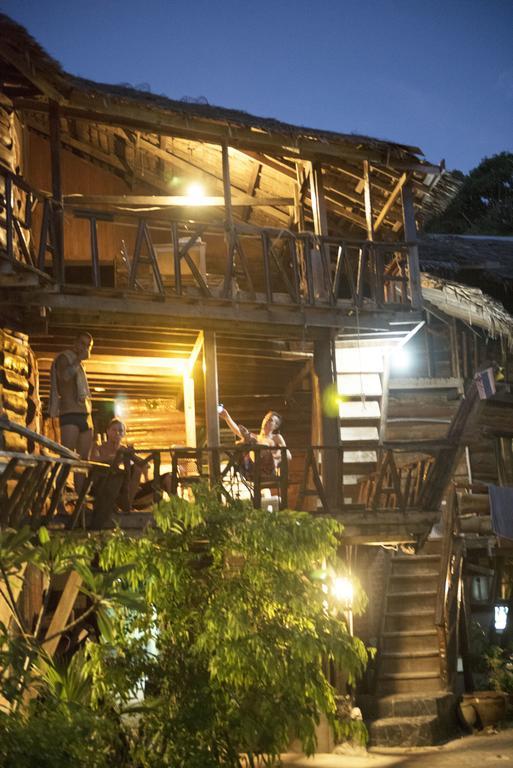 Sunflower Boathouse เกาะพีพี ภายนอก รูปภาพ